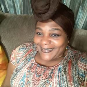 Meet your Posher, Diana